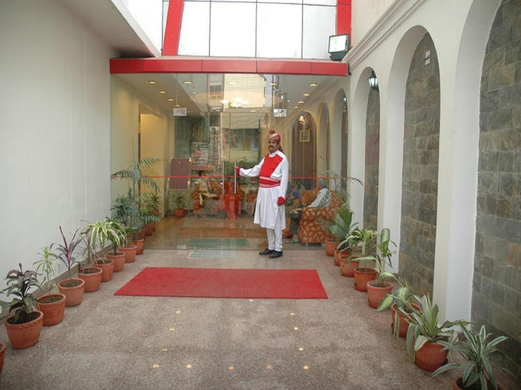 Hotel Ok International Varanasi Exterior photo
